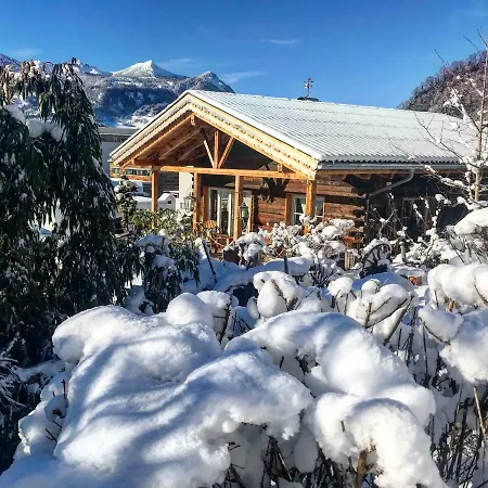 Chalet Alpentraum * Bludenz