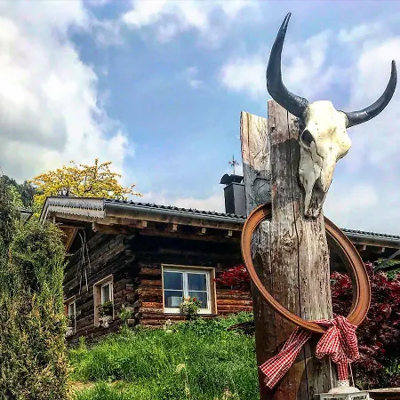 Chalet Alpentraum シャレー