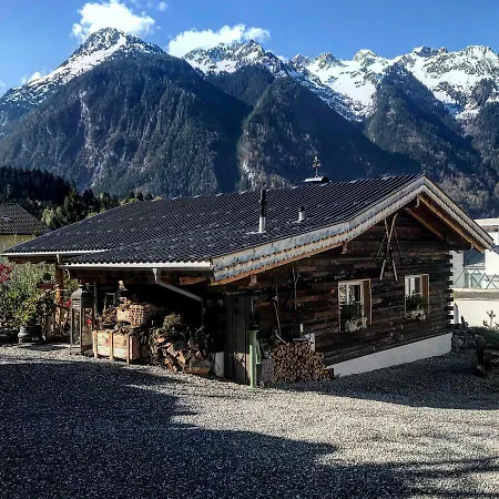 Chalet Alpentraum